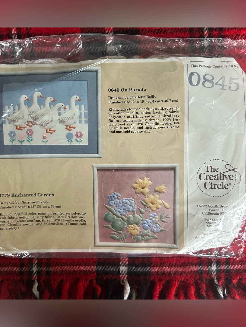 Vintage Embroidery Craft Kit Needlework Kit DIY Stitching Folk Art Cottagecore